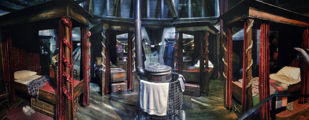 Warner Bros. Studio Tour to reopen